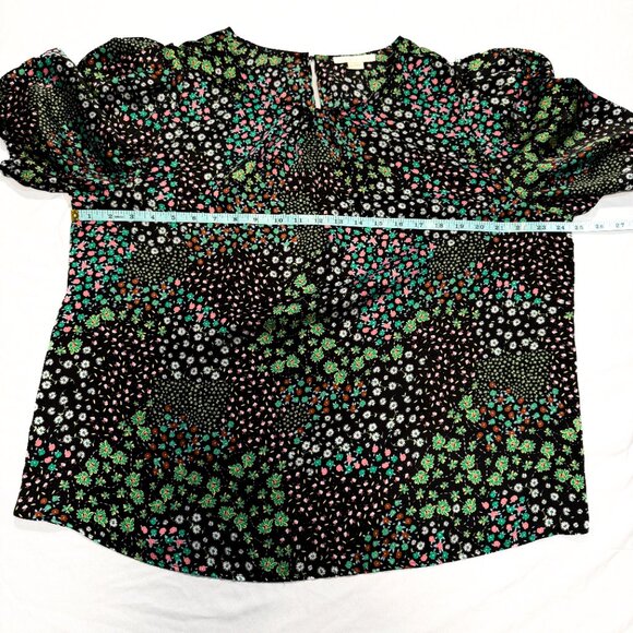 Cooper & Ella Ditsy Floral Blouse Black Flowy Short Sleeve Satin Women's Size XL - Picture 5 of 10